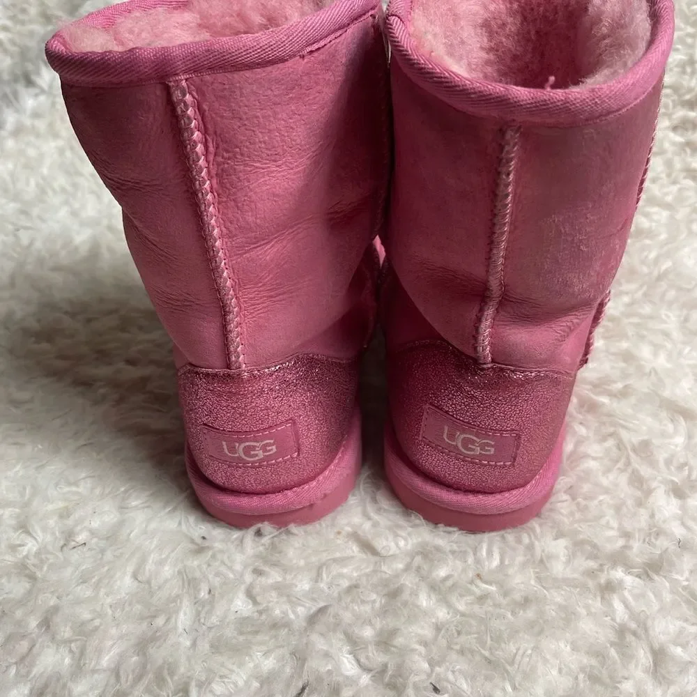 UGG Girl's Classic II Glitz  pink leather suede Wool Lined Pull-On Boots SZ5